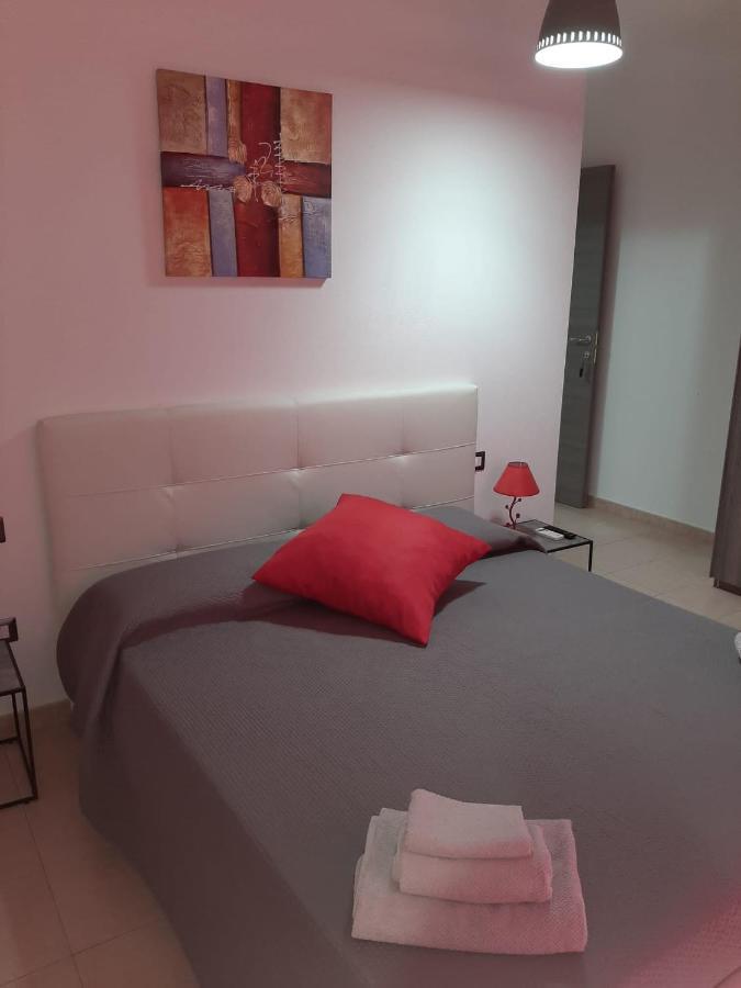 Guesthouse Loru Sestu Kültér fotó